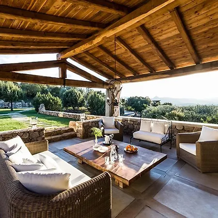 Splendida 116841-102770 Villa *