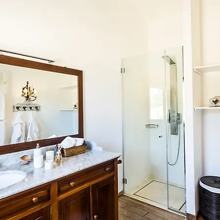 Splendida 116841-102770 Villa San Pantaleo